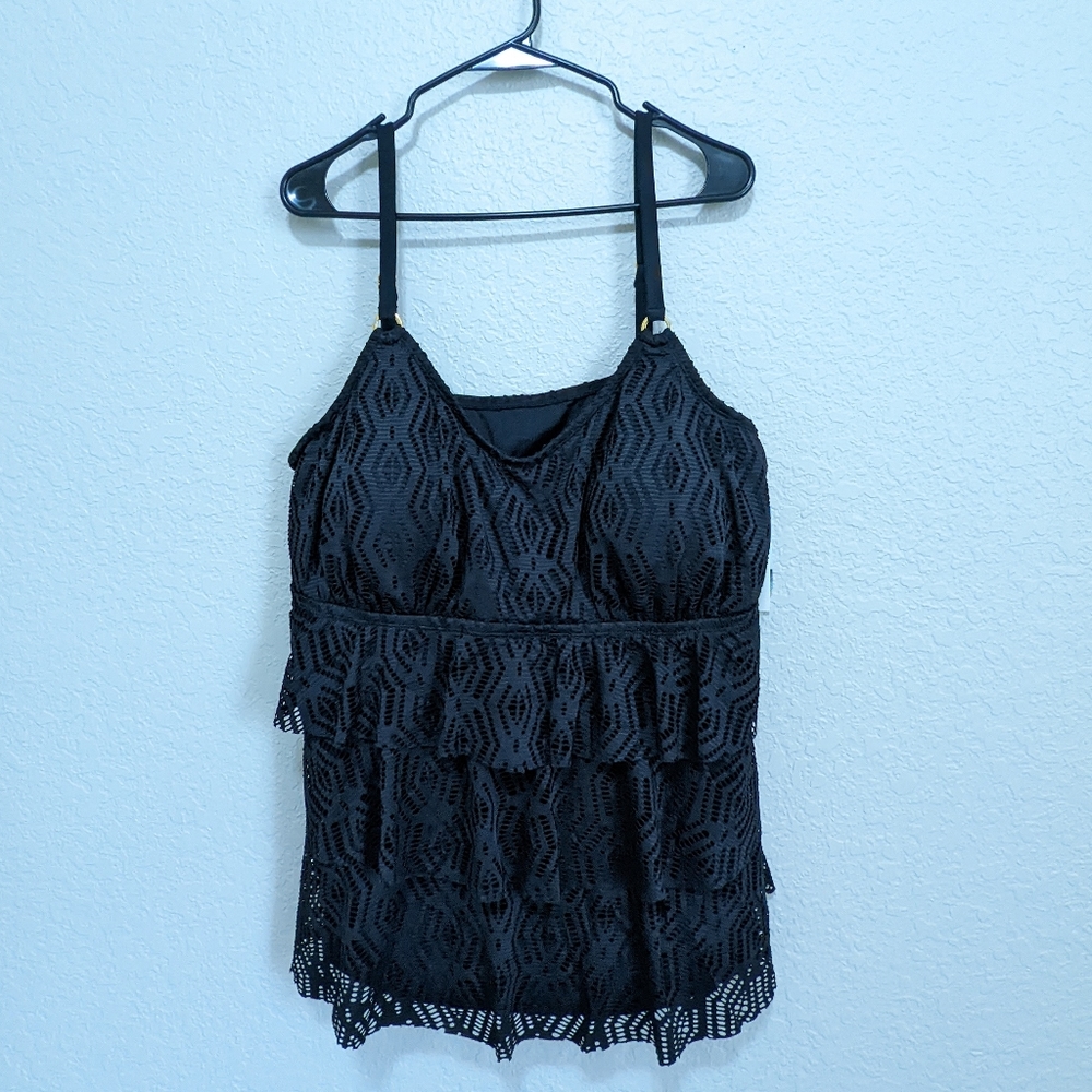 NWT island waves 3tier bandini
